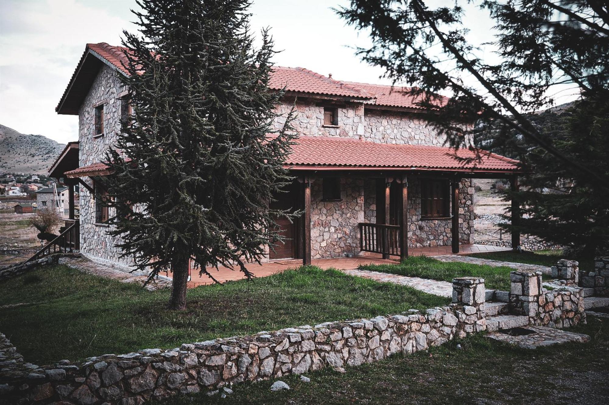 Mont Valley Boutique Chalets Arachova Exterior photo